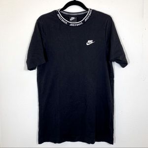 NIKE TEE